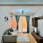Stylish 2Br In Central Stjulians