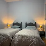 Stylish 2Br In Central Stjulians