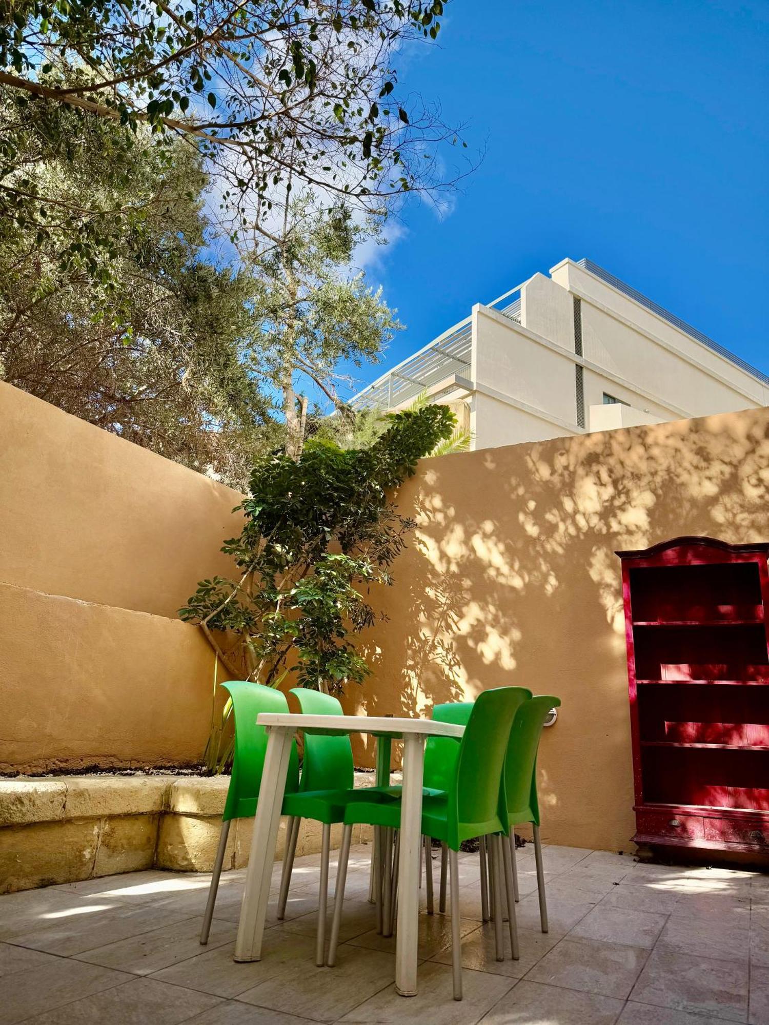 Stylish 2br In Stjulians