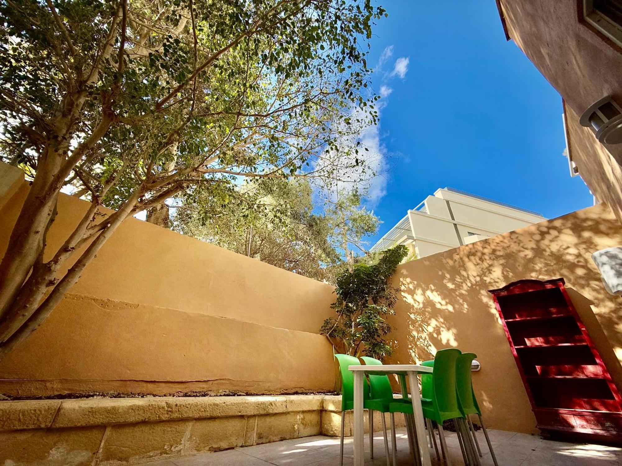 Stylish 2br In Stjulians